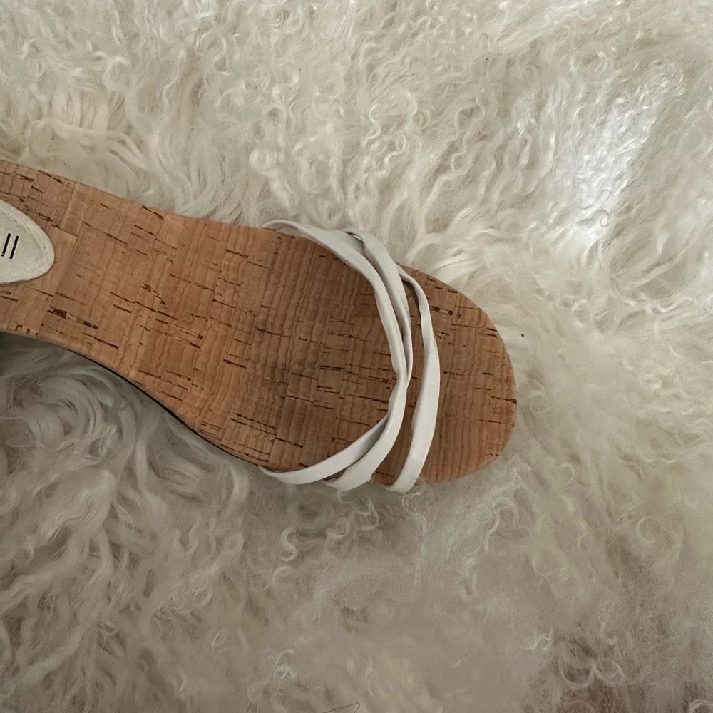 Jeffrey Campbell Everglade white patent sandal 7.5